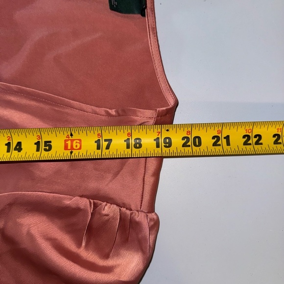 Women’s Size Medium Wild Fable Pink Tie Crop Short Sleeve Shirt - Picture 6 of 8